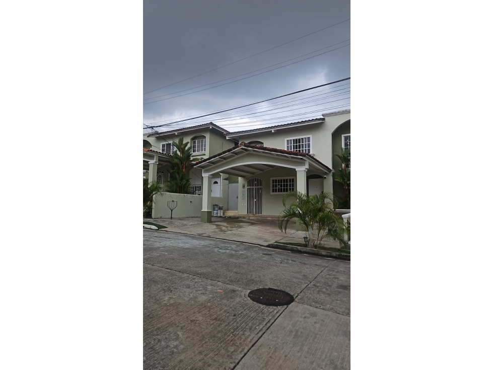 Casa en Venta /Alquiler Villa de Las Azores