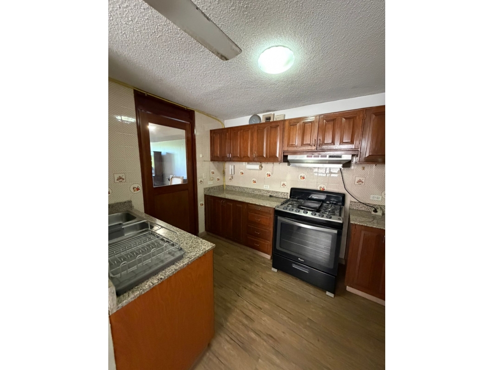 Apartamento en Alquiler La Alameda — foto 2