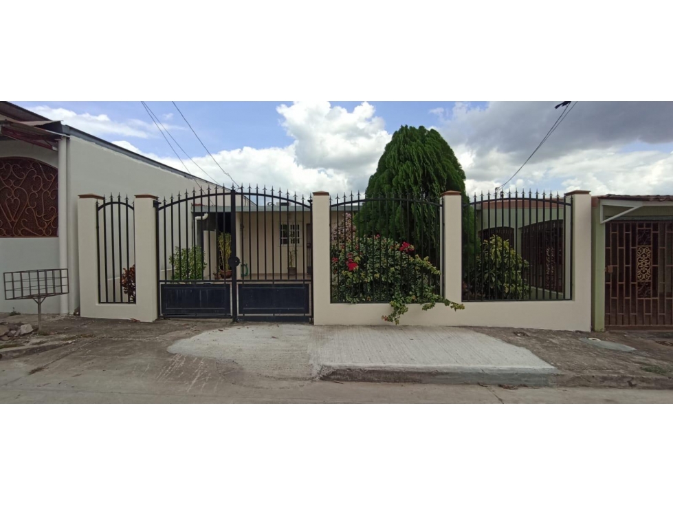 Se Vende Casa en LA CASTELLANA- EL CRISOL