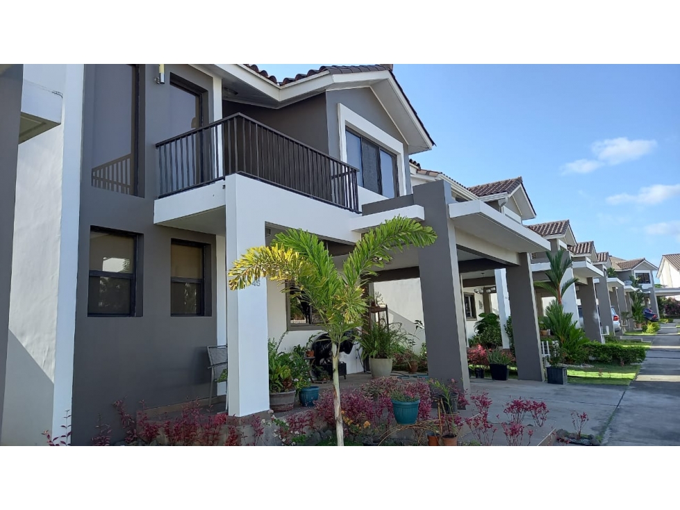 Casa en Venta PH Olympus, Brisas del Golf - 3