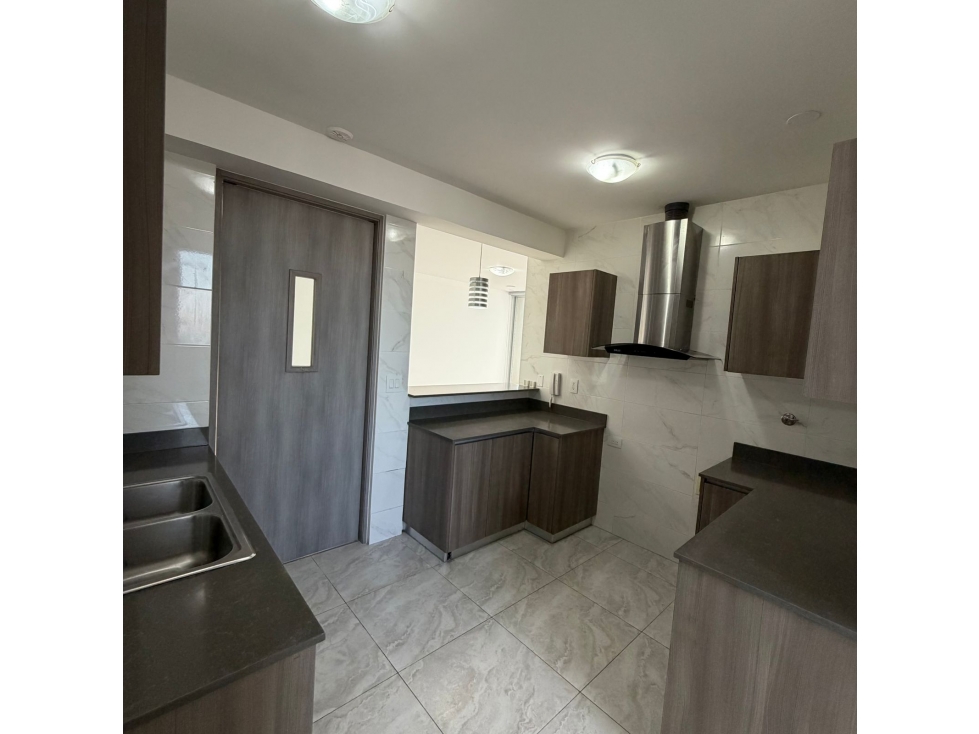 Apartamento en Alquiler PH Pacific Park Tower — foto 4
