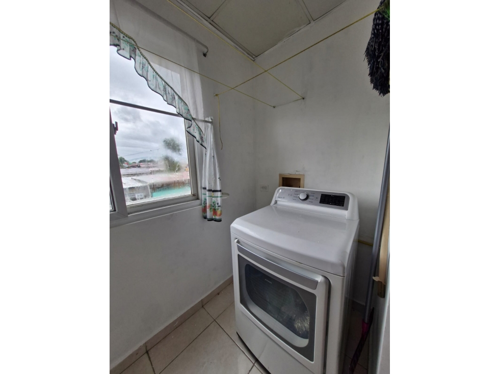 Se Alquila Apartamento- PH Hannah - 5