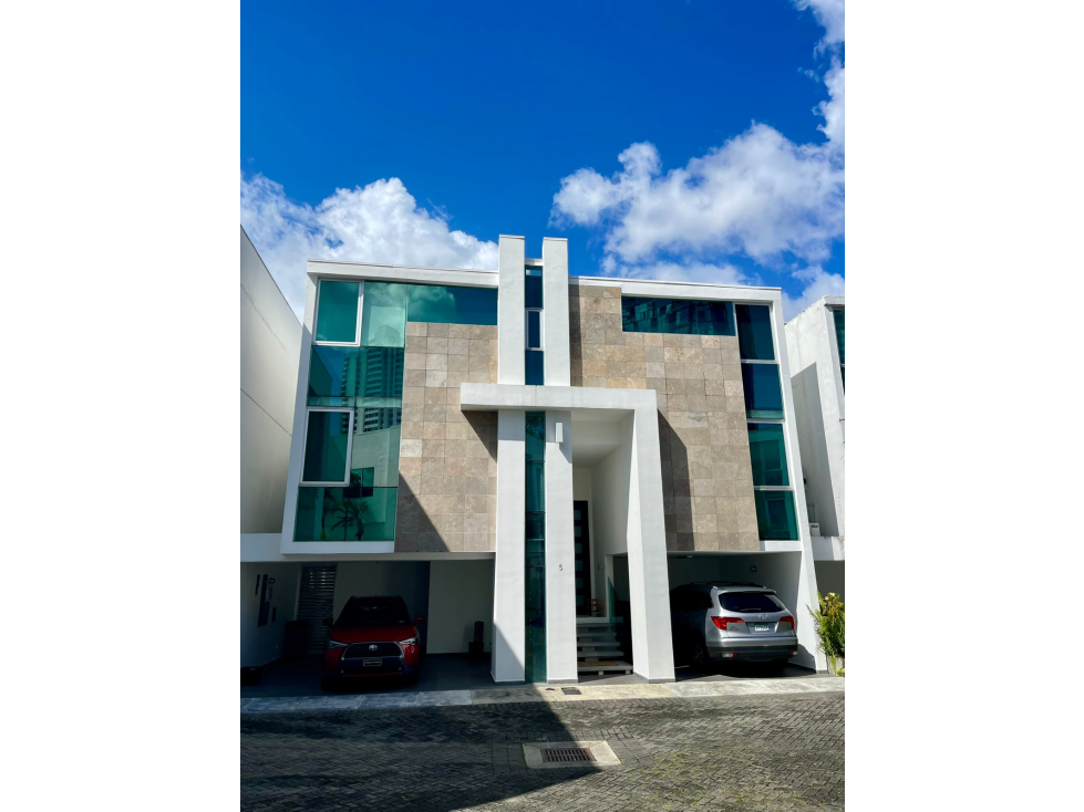 Casa en Venta Altos del Golf