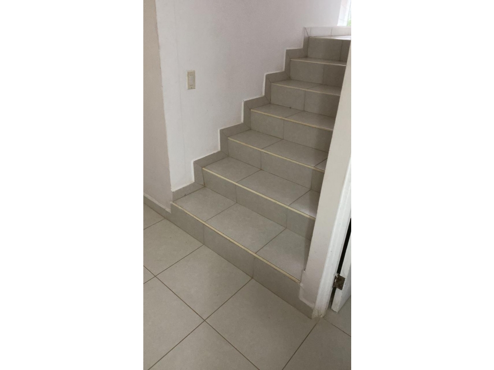 VENDO O ALQUILO DUPLEX Villas de Aragón Arraíjan - Panamá Oeste — foto 3
