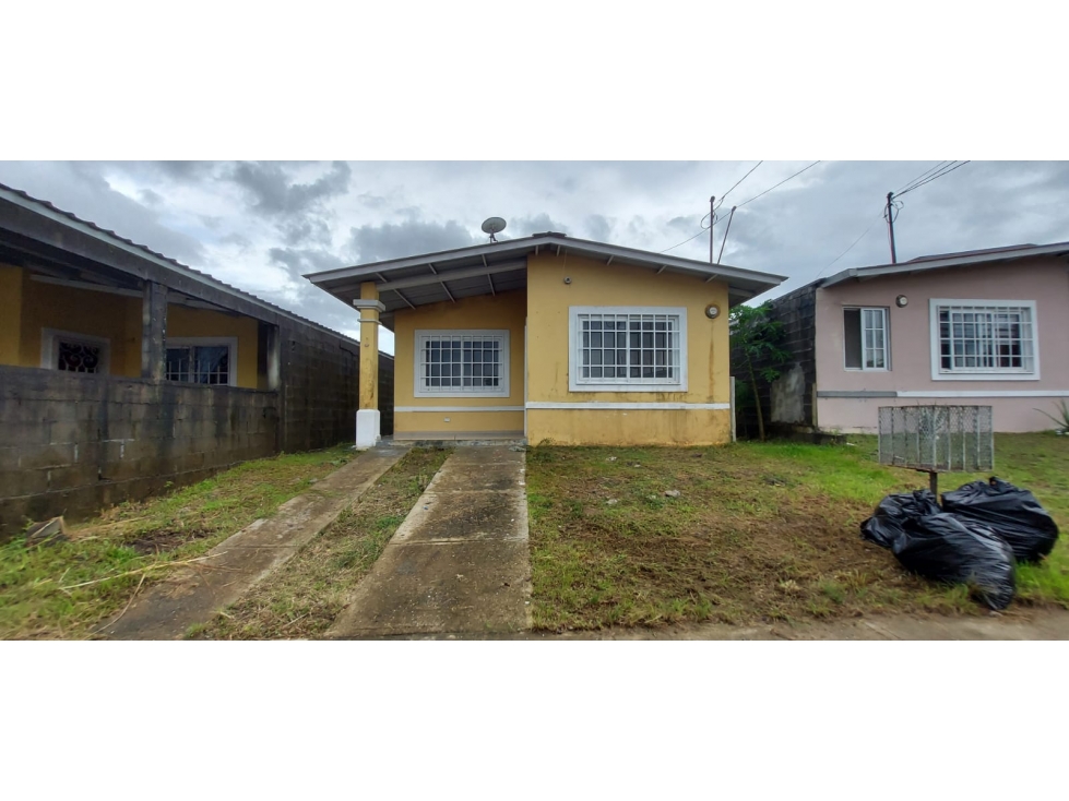 SE ALQUILA O VENDE CASA EN PRADERA DE SAN LORENZO