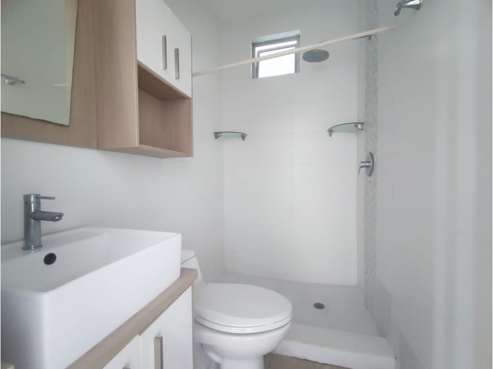 VENDO APARTAMENTO P.H Harmony Tower,