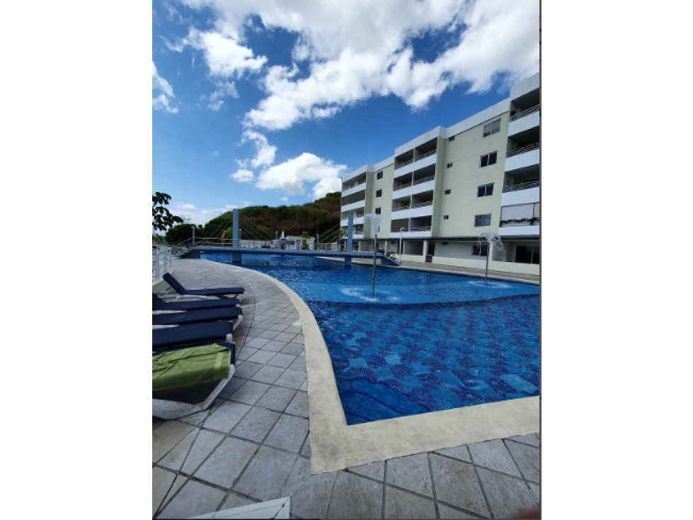 VENDO APARTAMENTO PH Altamira Gardens