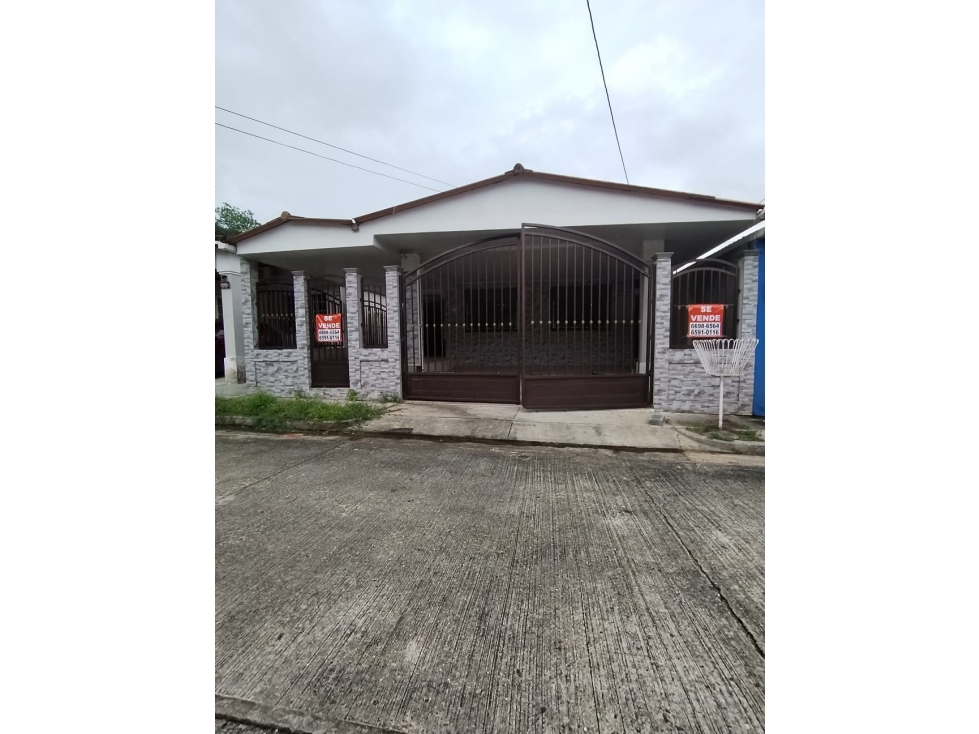 CASA EN VENTA Brisas del Golf Arraiján - Panamá Oeste
