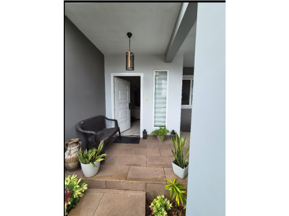 VENDO CASA BRISAS DEL NORTE, PH VICTORIA — foto 5