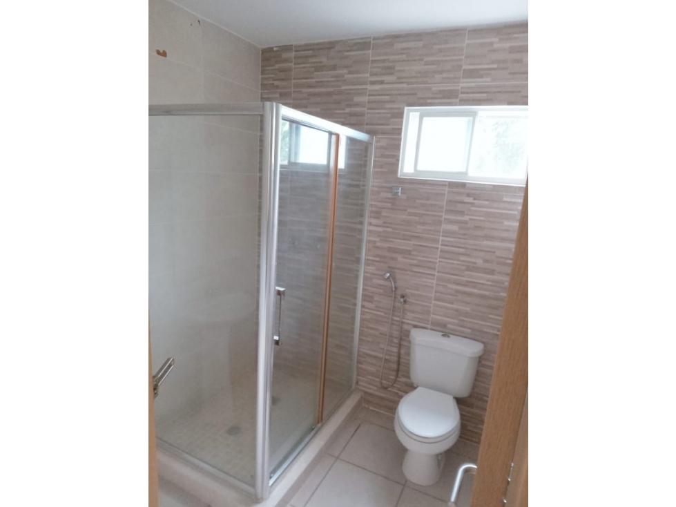VENDO CASA BRISAS DEL NORTE, PH VICTORIA — foto 4