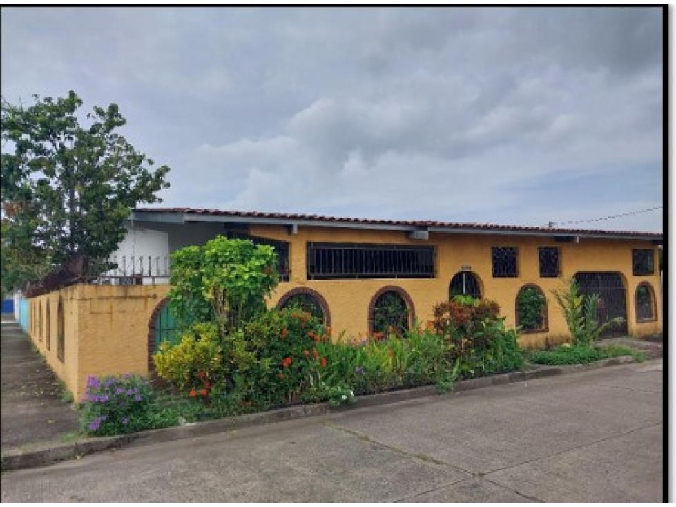 VENDO CASA EN Urbanización Anayansi