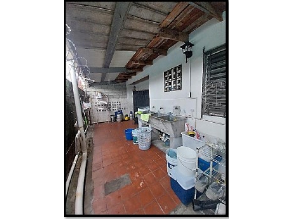 VENDO CASA EN Urbanización Anayansi — foto 3