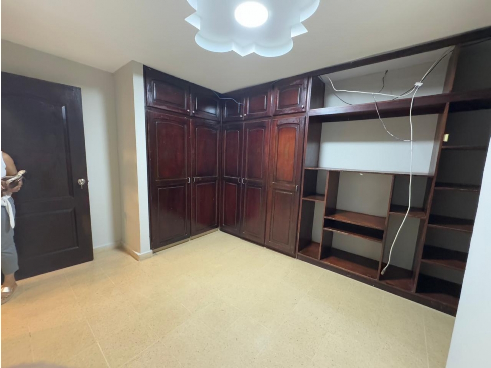 VENDO CASA EN LAS MAÑANITAS, RESIDENCIAL LAS AMERICAS — foto 5
