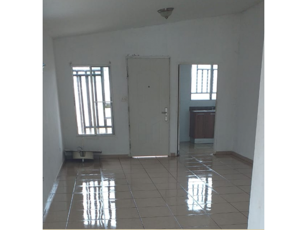 SE VENDE DOS CASA BRISAS DEL GOLF ARRAIJAN — foto 2