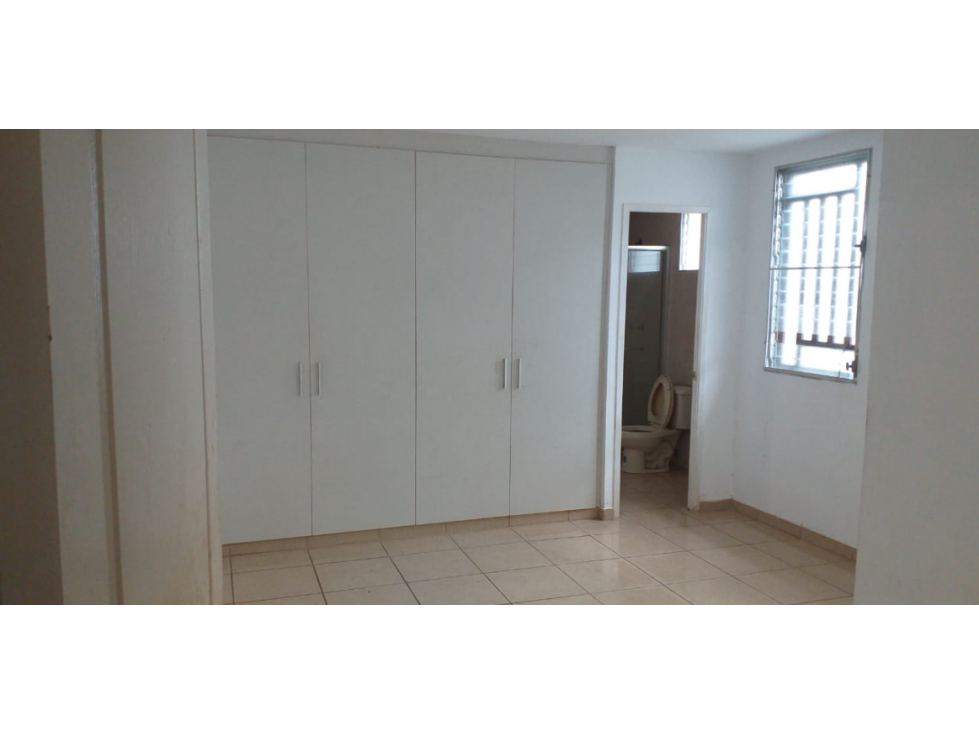 SE VENDE DOS CASA BRISAS DEL GOLF ARRAIJAN — foto 3