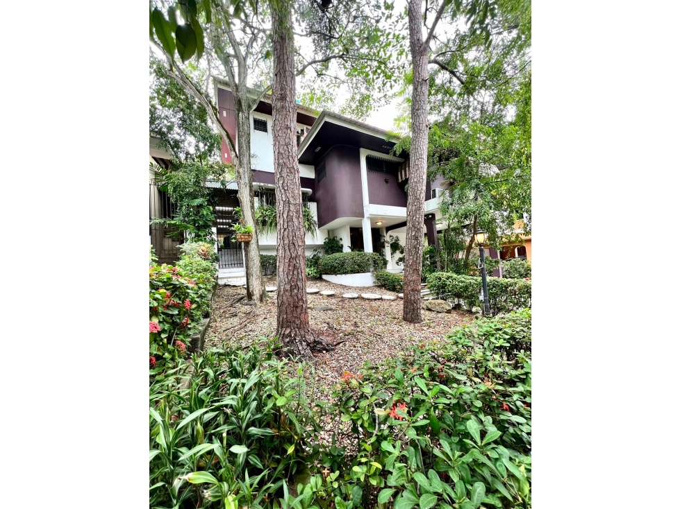 SE VENDE CASA EN HATO PINTADO - LA LOMA
