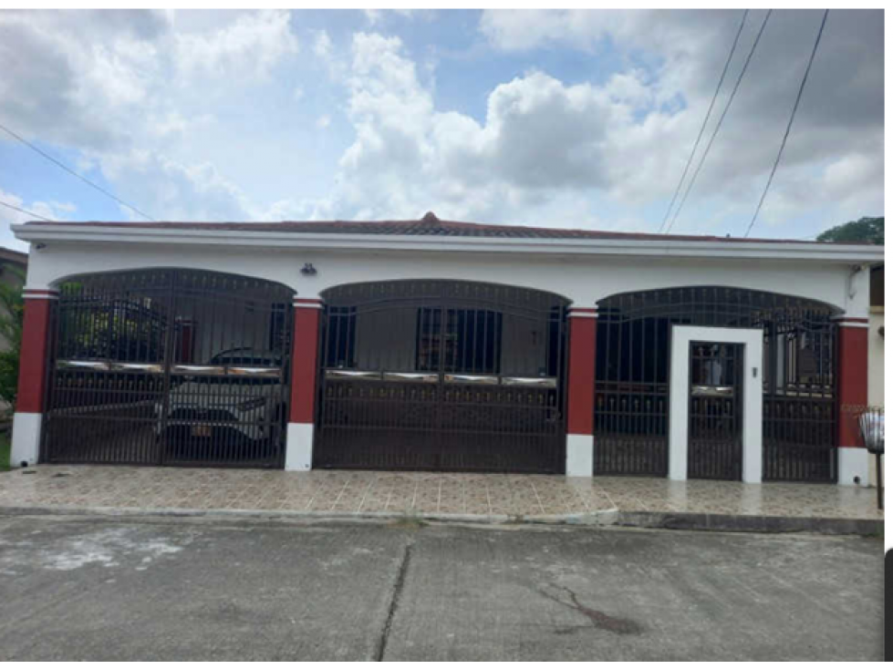 VENDO CASA BRISAS DEL GOLF AMPLIA REMODELADA — foto 3