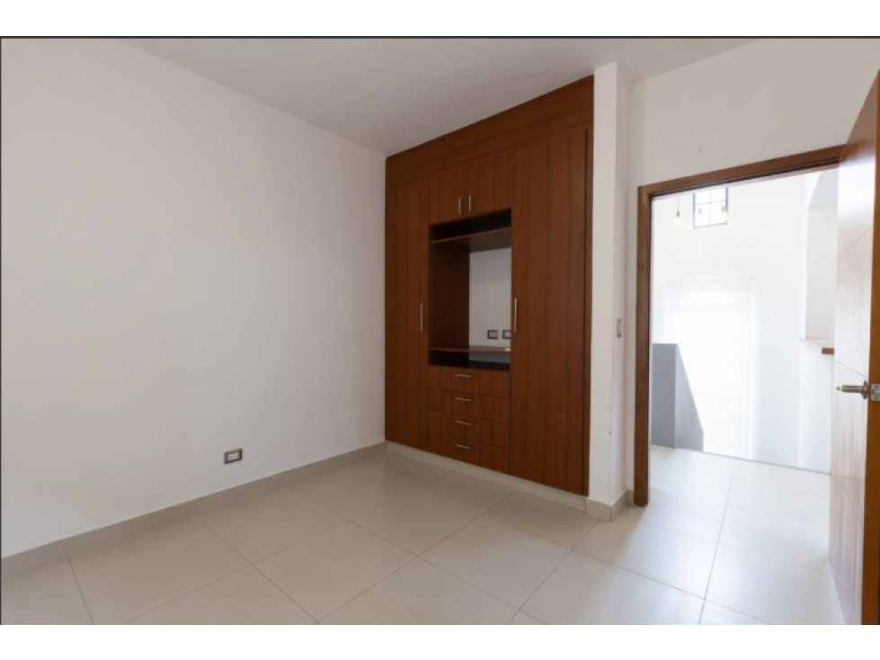 SE VENDE CASA EN RESIDENCIAL EL DORAL, Costa Sur — foto 2