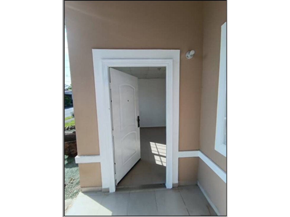 VENDO CASA en Praderas de San Lorenzo No.4 — foto 2