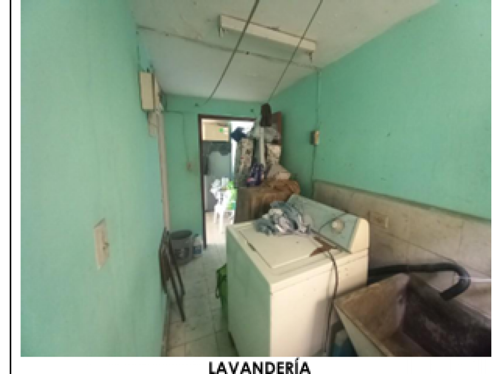 VENDO CASA EN ESQUINA URB. ALTO DE MIRAFLORES — foto 2
