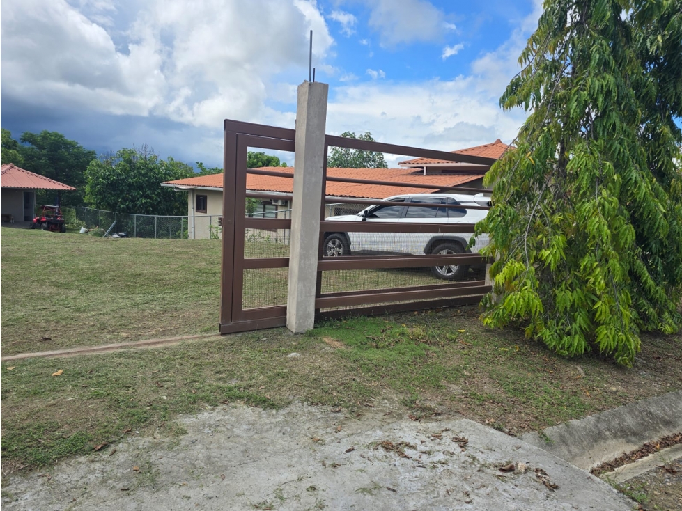 VENDO TERRENO Quebrada Altos de Cabuya
