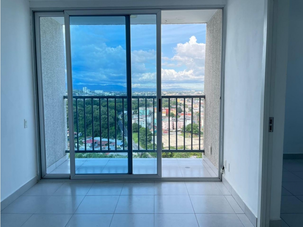ALQUILO APARTAMENTO PH ILO