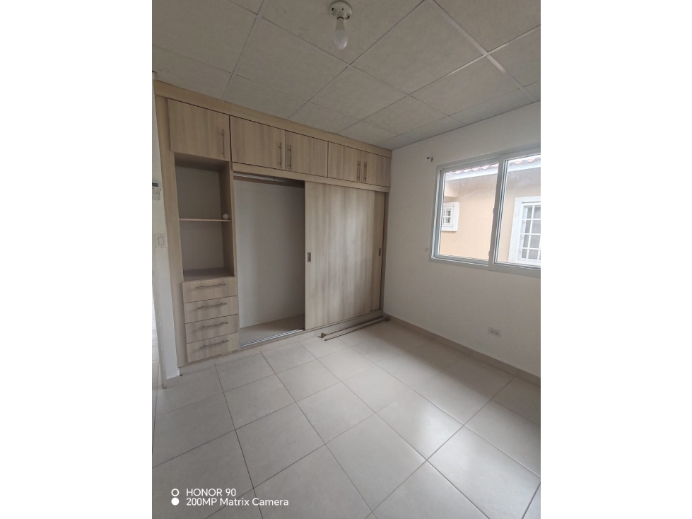 VENDO CASA RESIDENCIAL PRADERA AZUL, PH PALERMO - 3