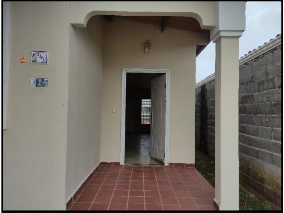 VENDO CASA EN BRISAS DEL GOLF ARRIAJAN — foto 3