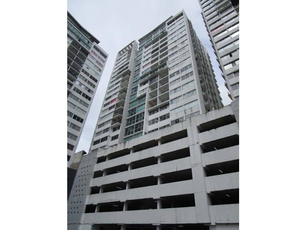 VENDO APARTAMENTO PH CENTRAL PARK, Torre Columbus