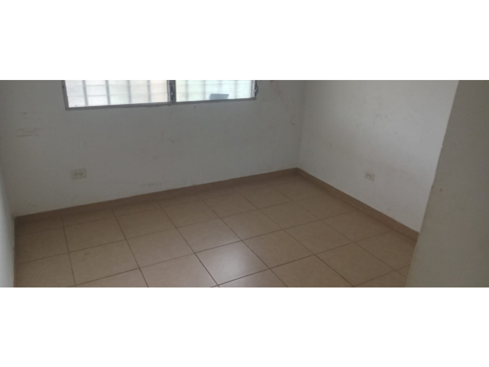 CASA EN VENTA Brisas del Golf Arraiján - Panamá Oeste — foto 4