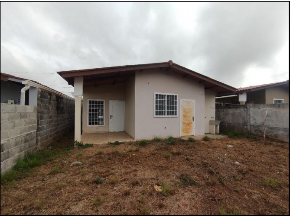 VENDO CASA EN BRISAS DEL GOLF ARRIAJAN — foto 4