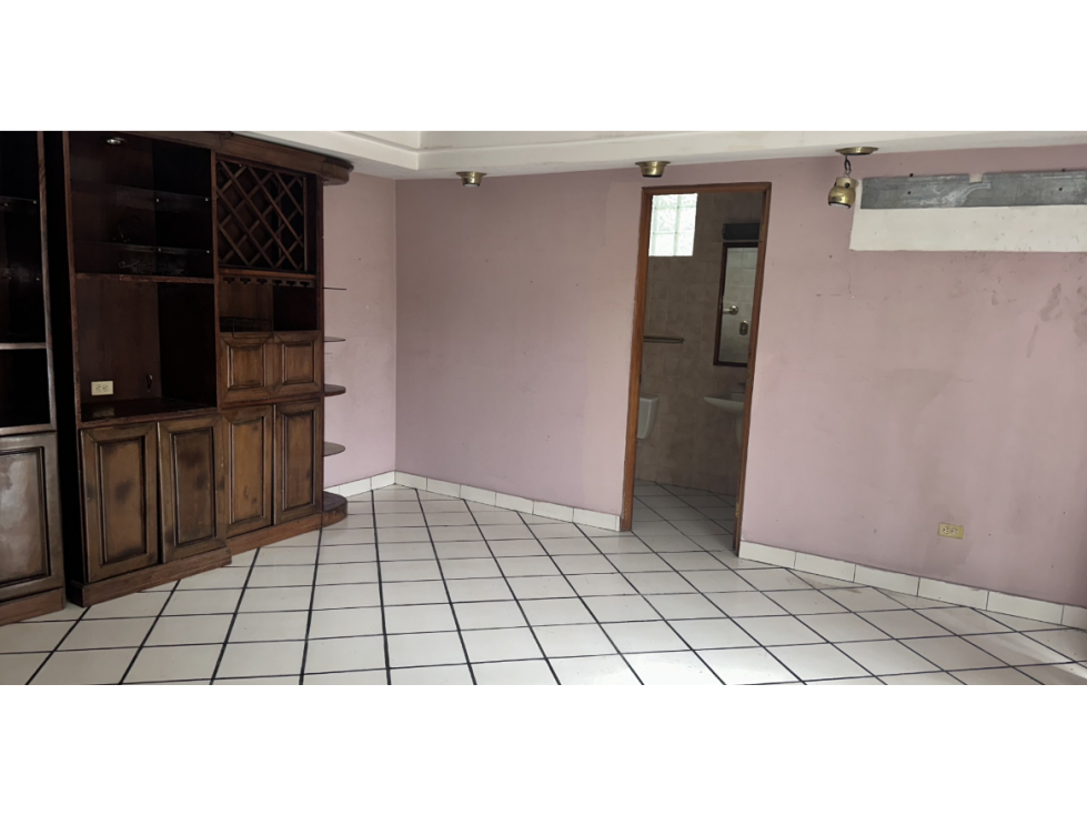 SE VENDE Residencia en Santa Elena El Golf — foto 3