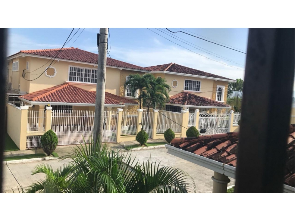 VENDO CASA EN Urb. ALTO DE SAN RAFAEL, VILLA LUCRE — foto 4