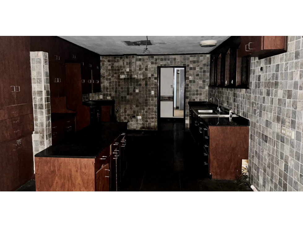SE VENDE Residencia en Santa Elena El Golf — foto 4