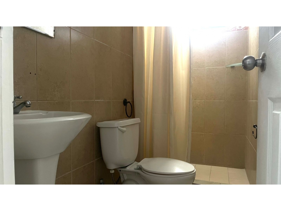 SE VENDE APARTAMENTO PH MYSTIC TOWERS, TORRE 300C — foto 6