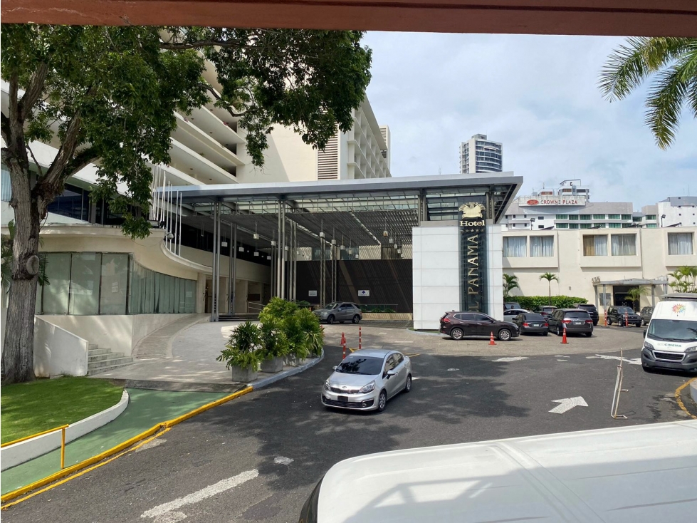 VENDO LOCAL COMERCIAL EN OBARRIO, AVENIDA BENETTON — foto 6