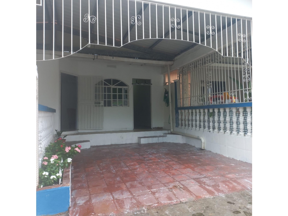 VENDO CASA EN ALBOLEDAS DEL GOLF — foto 2