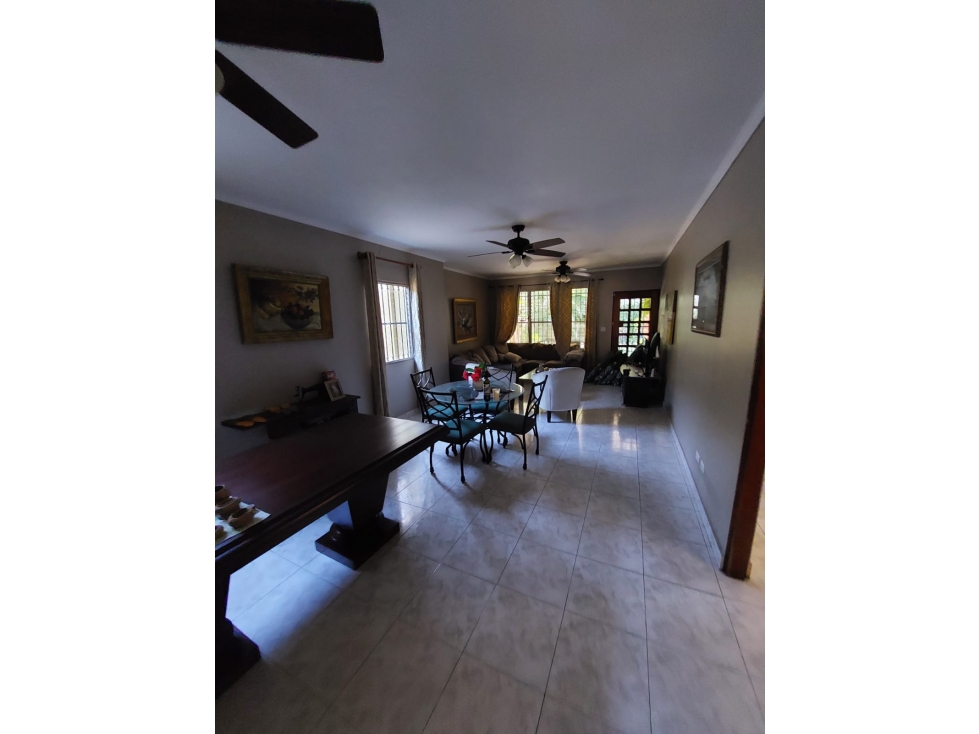 VENDO o ALQUILO CASA EN BETANIA - VILLA DE LAS FUENTES II