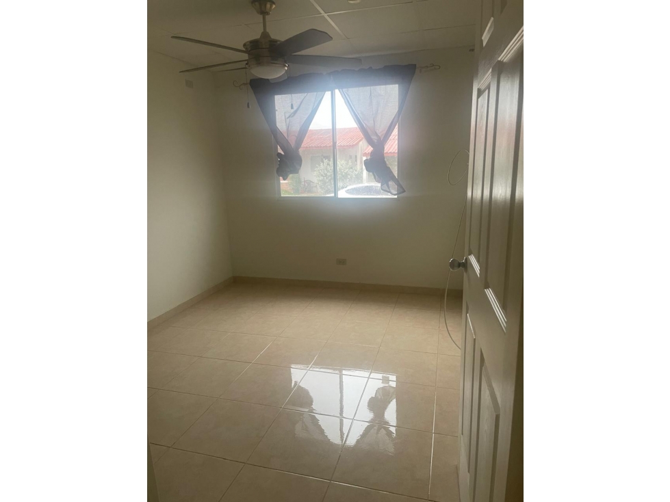 VENDO CASA PRIVADA EN LA ARBOLEDA, Cluster Los Castaño — foto 6