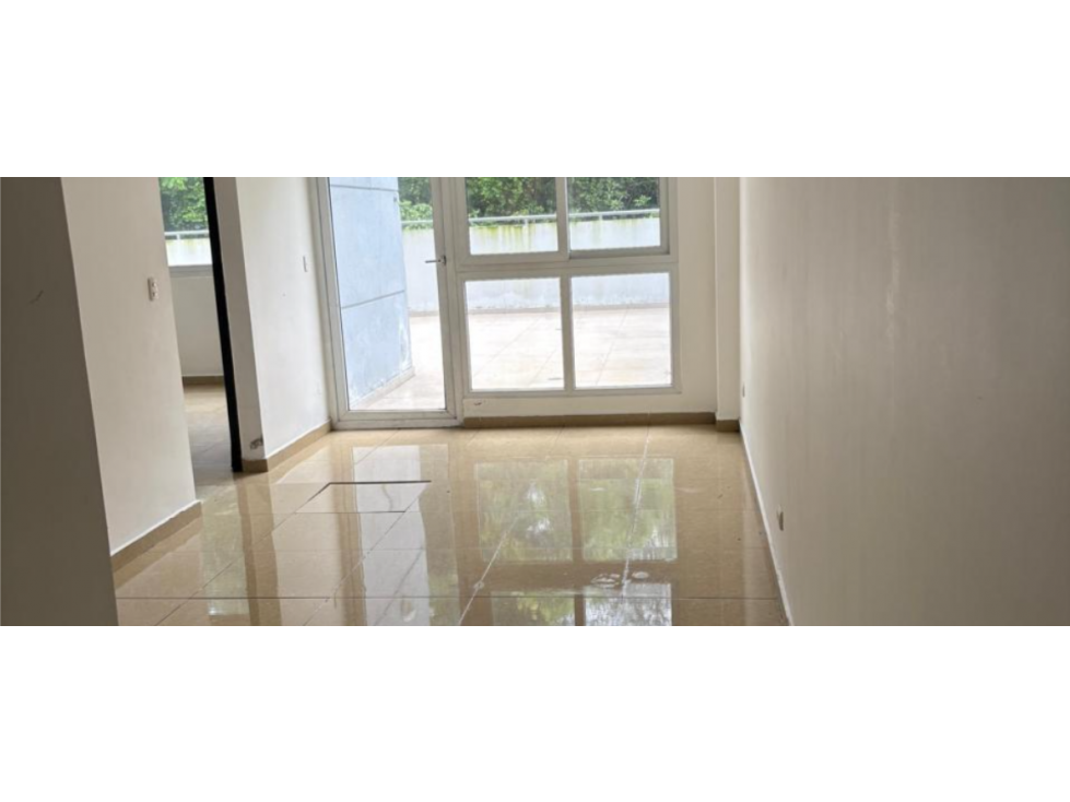 VENDO APARTAMENTO P.H. Urbis Tower — foto 2