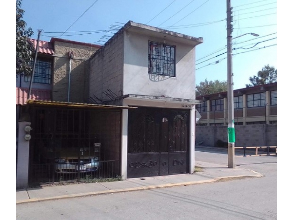 Casa en Remate en Granjas San Pablo, FG-965 - 3