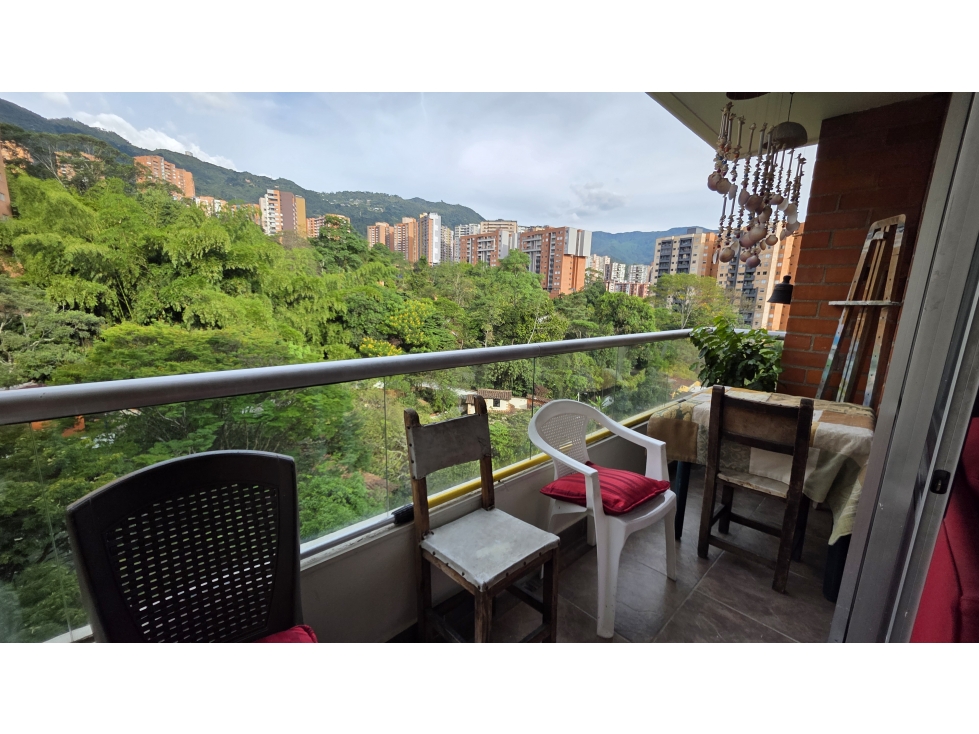 VENTA APARTAMENTO LOMA DEL ESMERALDAL ENVIGADO