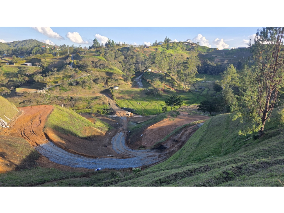 VENTA LOTES PLANOS EN SAN VICENTE - VEREDA LAS HOJAS