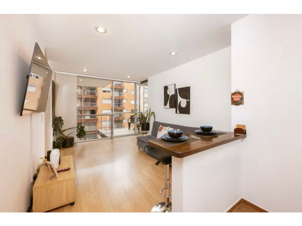 VENTA APARTAMENTO CONQUISTADORES, RENTA CORTA