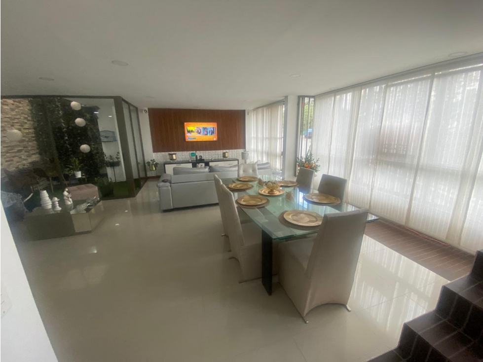 VENTA CASA ENVIGADO -LAS ANTILLAS 3 NIVELES