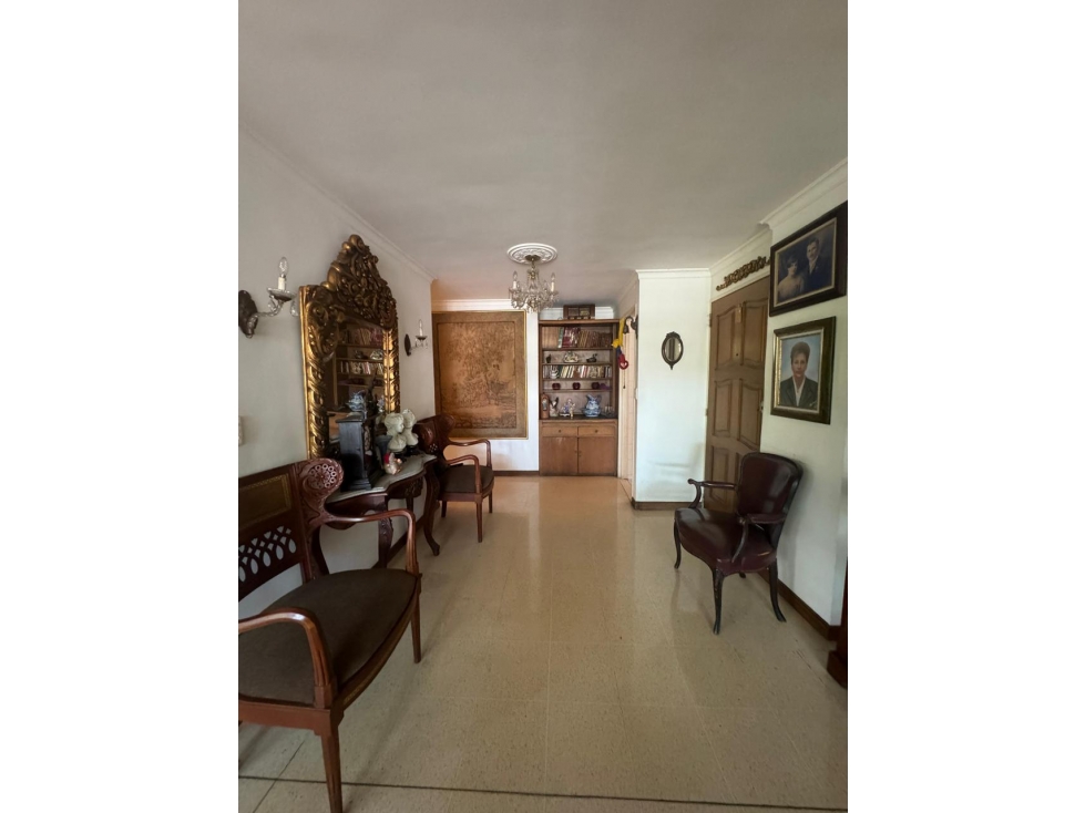 VENTA APARTAMENTO LAURELES MEDELLÍN