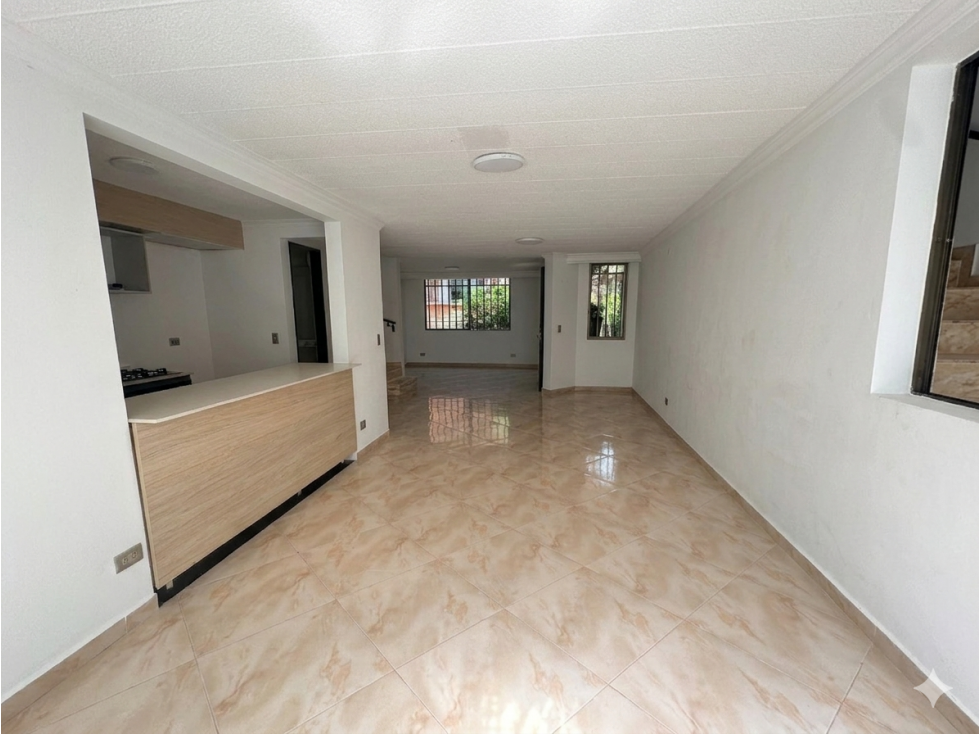 VENTA CASA EN EL TRIANÓN, ENVIGADO