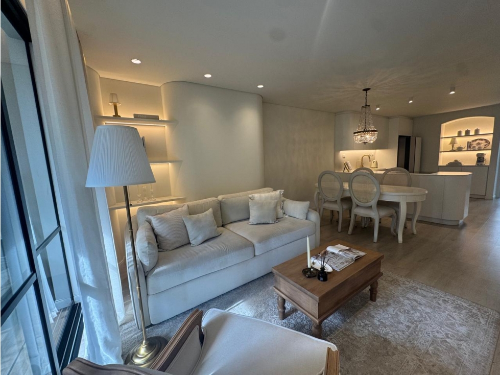 VENTA APARTAMENTO EN CIUDAD DEL RÍO - MEDELLÍN.