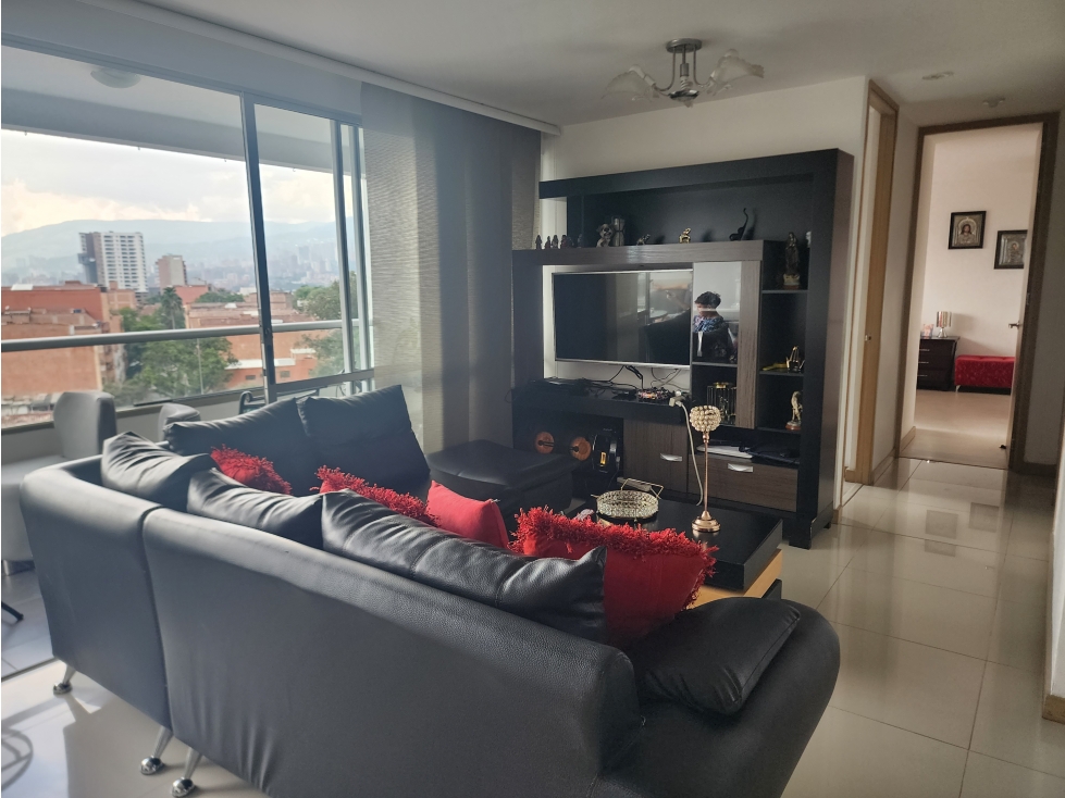 VENTA APARTAMENTO EL OASIS- ENVIGADO, PISO ALTO, VISTA CIUDAD — foto 2