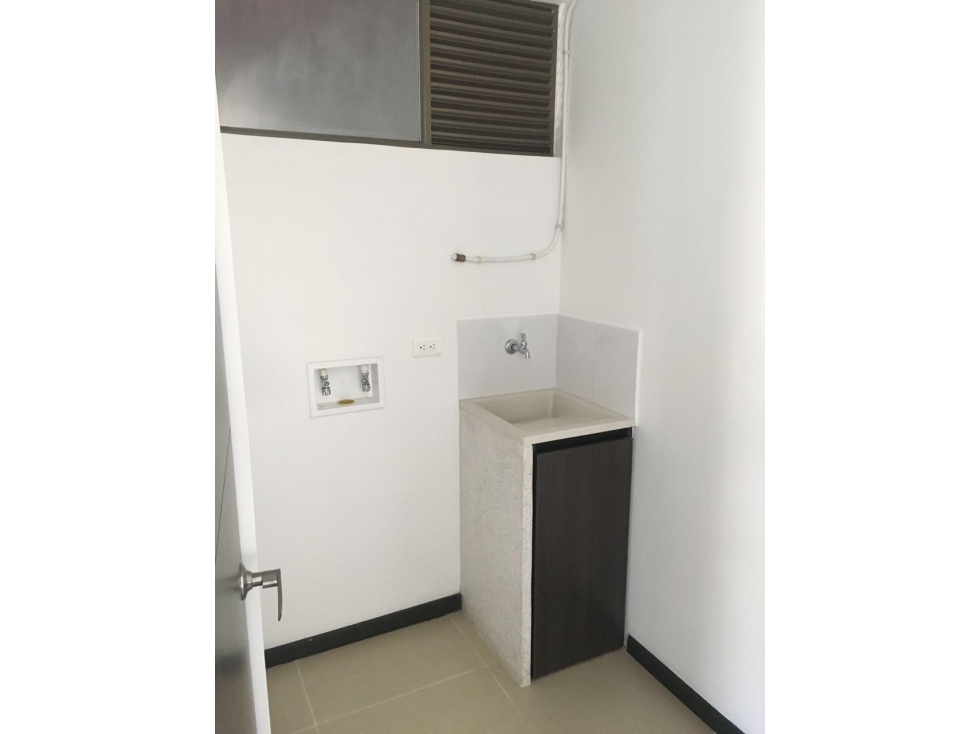 VENTA APARTAMENTO ALTOS DEL POBLADO, PADRE MARIANITO. VISTA CIUDAD — foto 4